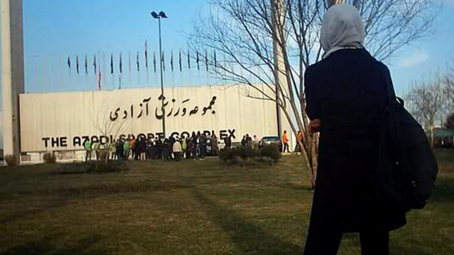 درهای ورزشگاه آزادی باز هم به روی تماشاگران زن بسته ماند
