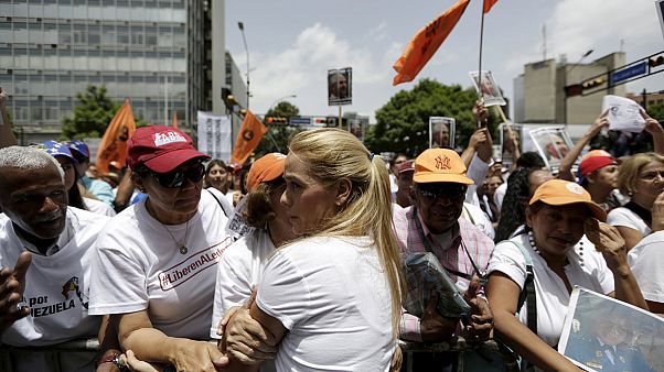 Bebörtönzött ellenzékiekért tüntettek Venezuelában Bebörtönzött ellenzékiekért tüntettek Venezuelában