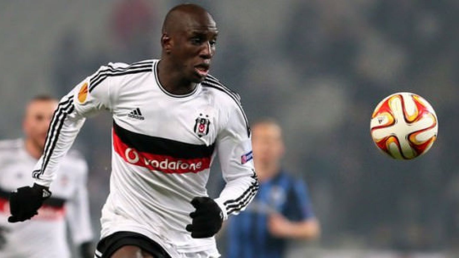 Shanghai Shenhua'dan Demba Ba açıklaması