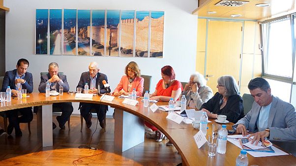 «Ο πολιτισμός γέφυρα Ελλάδας και Ε.Ε» - Αντιπροσωπεία ευρωβουλευτών στην Αμφίπολη «Ο πολιτισμός γέφυρα Ελλάδας και Ε.Ε» - Αντιπροσωπεία ευρωβουλευτών στην Αμφίπολη