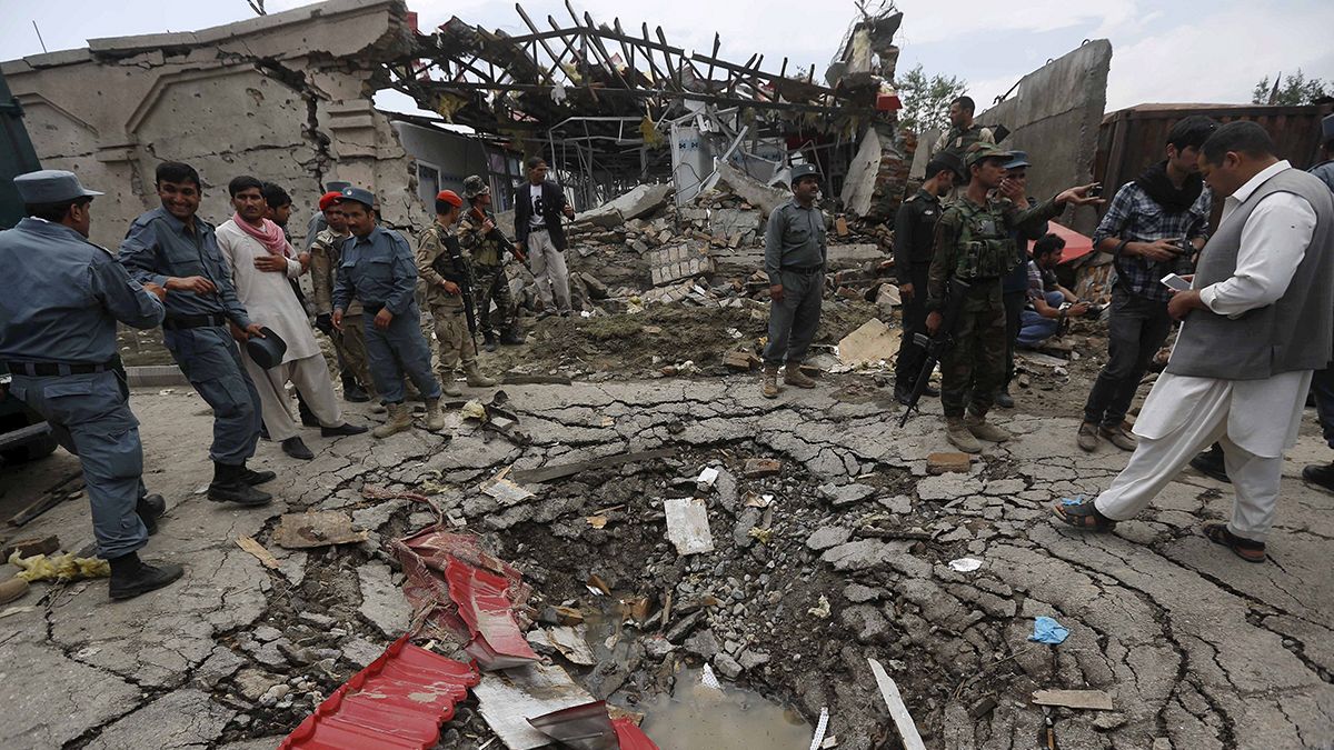 انتقاد از نقایص سیستم امنیتی افغانستان پس از حمله طالبان به پارلمان