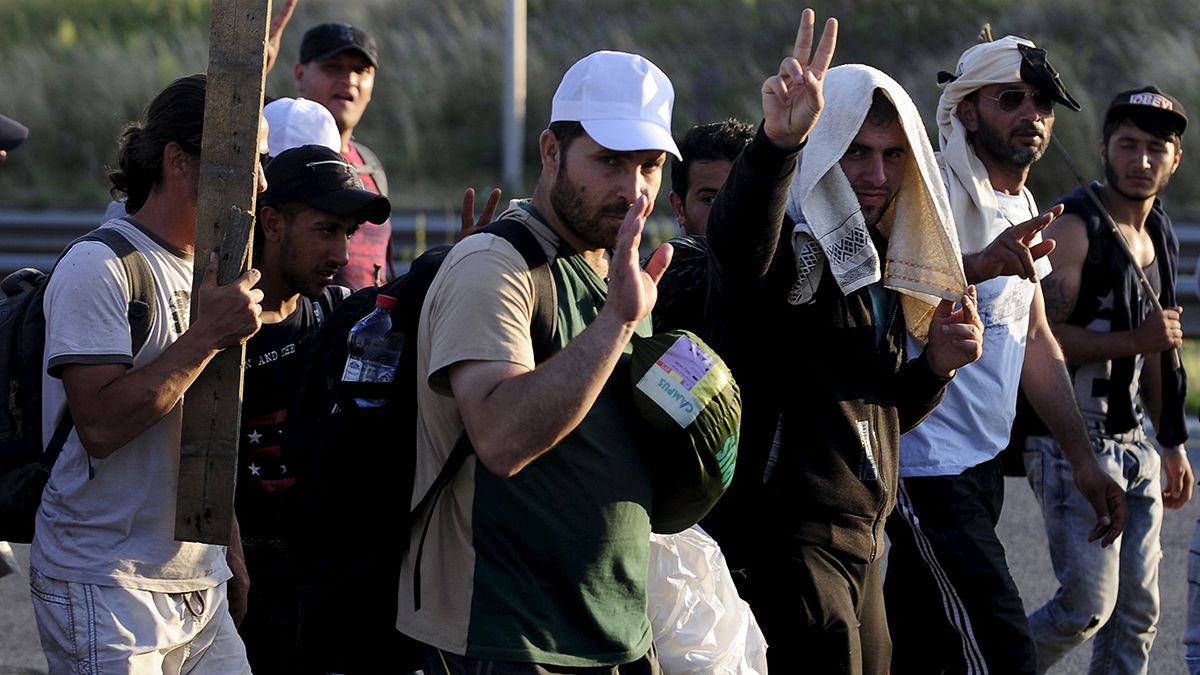 Пять сотен беженцев вернулись в Сирию из Турции