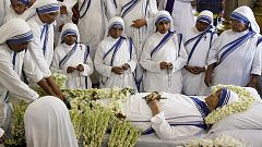 Schwester Nirmala, Nachfolgerin von Mutter Teresa, gestorben