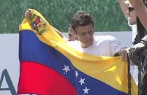 Βενεζουέλα: Σταμάτησε την απεργία πείνας ο Λεοπόλδο Λόπεζ