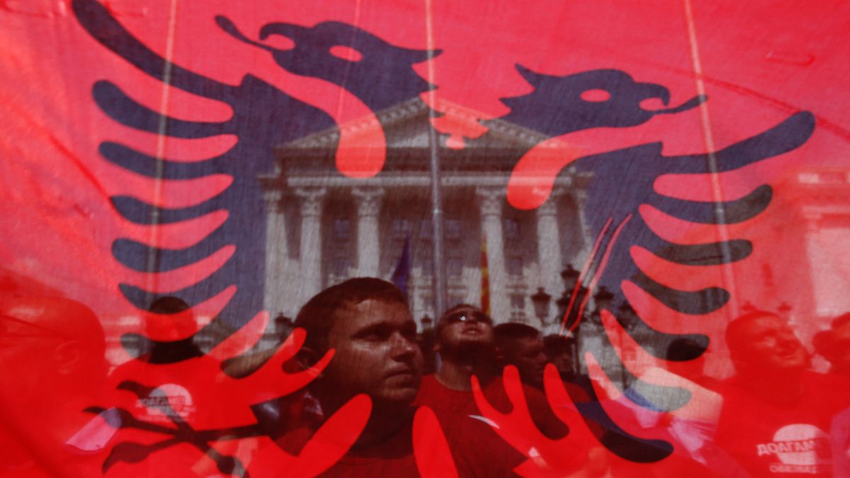 Балканы: низкий темп евросближения