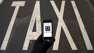 Uber ganha terreno aos taxis convencionais, que protestam