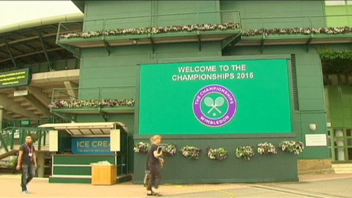 Wimbledon : Tirage difficile pour Djokovic, voie royale pour S.Williams