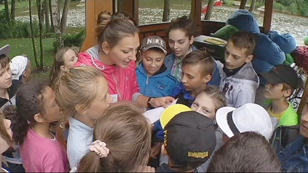 Ουκρανία: Παιδική κατασκήνωση το «ανάκτορο» του Βίκτορ Γιανουκόβιτς
