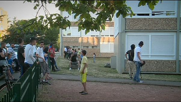 Attacco in Francia: increduli i vicini dell'uomo arrestato Attacco in Francia: increduli i vicini dell'uomo arrestato