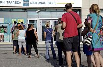 اليونان تغلق مؤسساتها البنكية