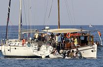 Fennakadt a blokádon a gázai flotilla