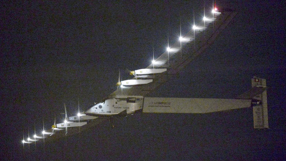 الطائرة الشمسية سولار إمبلس 2 تعيد الاقلاع نحو هاواي من اليابان