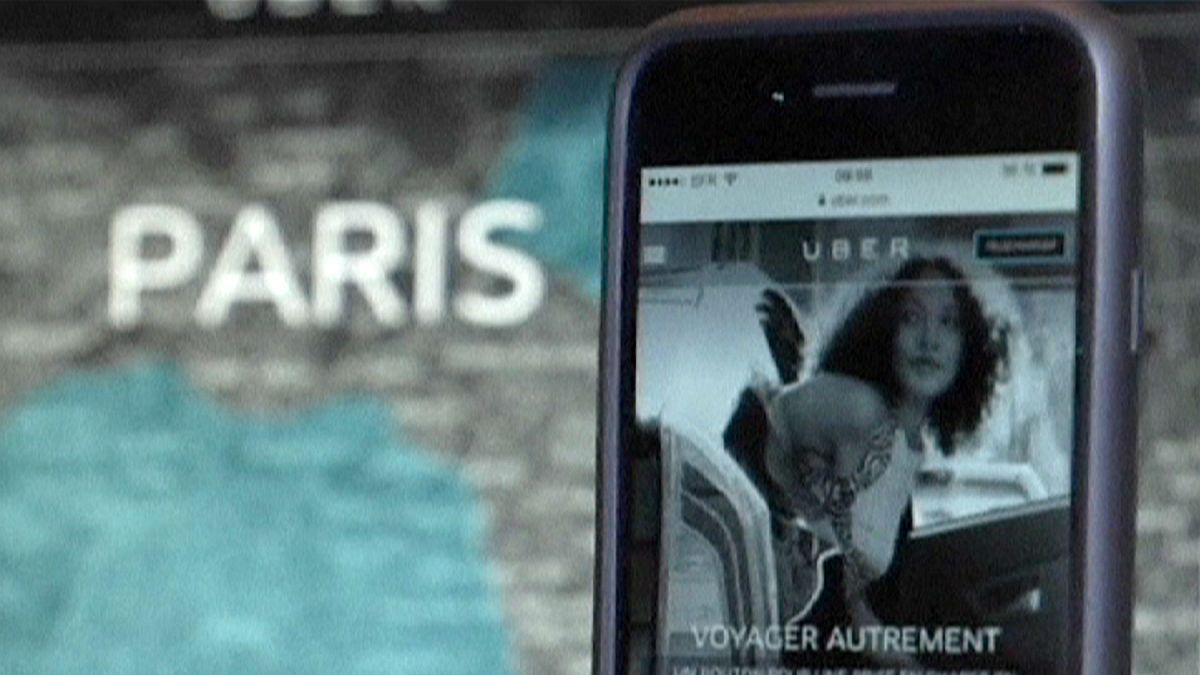 França: Detidos dois dirigentes da Uber