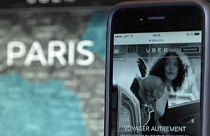 Rendőrök vitték el az Uber két francia vezetőjét