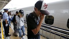 Japan: Selbstmörder zündet sich im Zug an