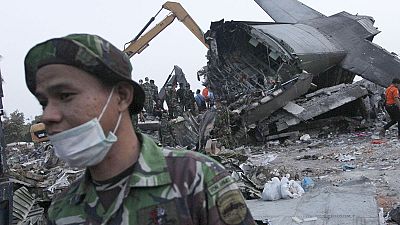 Accidente mortal de un avión militar en Indonesia