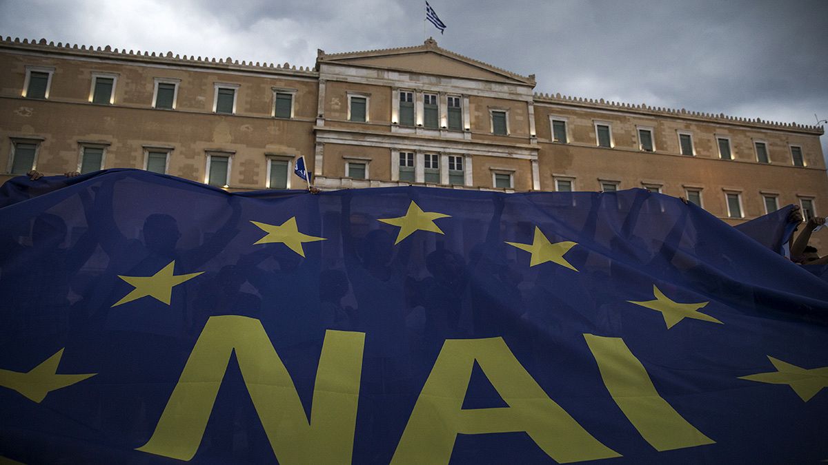 Business Line: Yunanistan'ın kaderini belirleyecek referandum