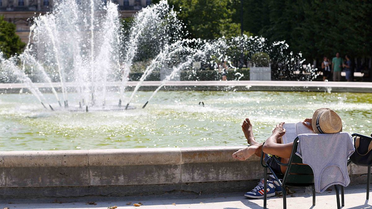 Stay in, stay cool and stay calm - Europe swelters as heatwave stretches