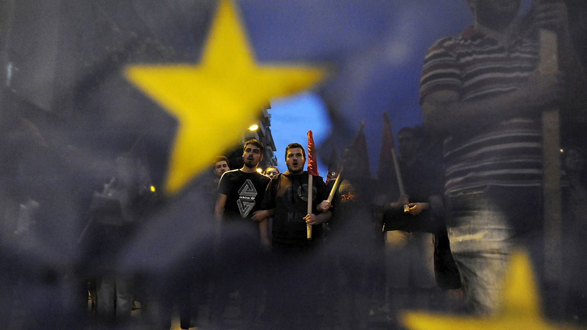 Yunanistan krizi domino etkisi yaratabilir mi ?