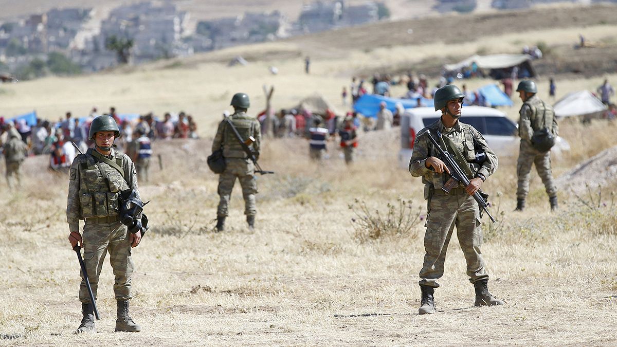 Türkei stationiert noch mehr Soldaten an der Grenze zu Syrien