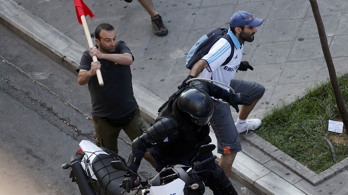 Greece: clashes before referendum 'no' rally