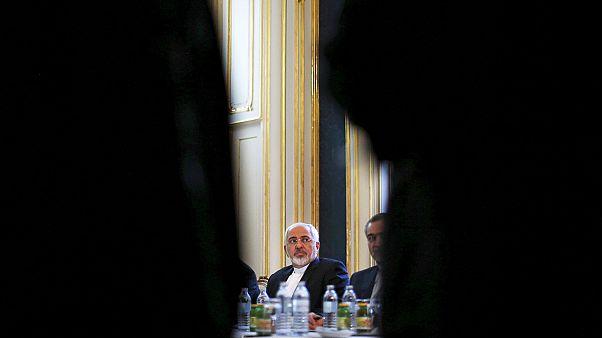 Otimismo domina negociações sobre programa nuclear iraniano Otimismo domina negociações sobre programa nuclear iraniano