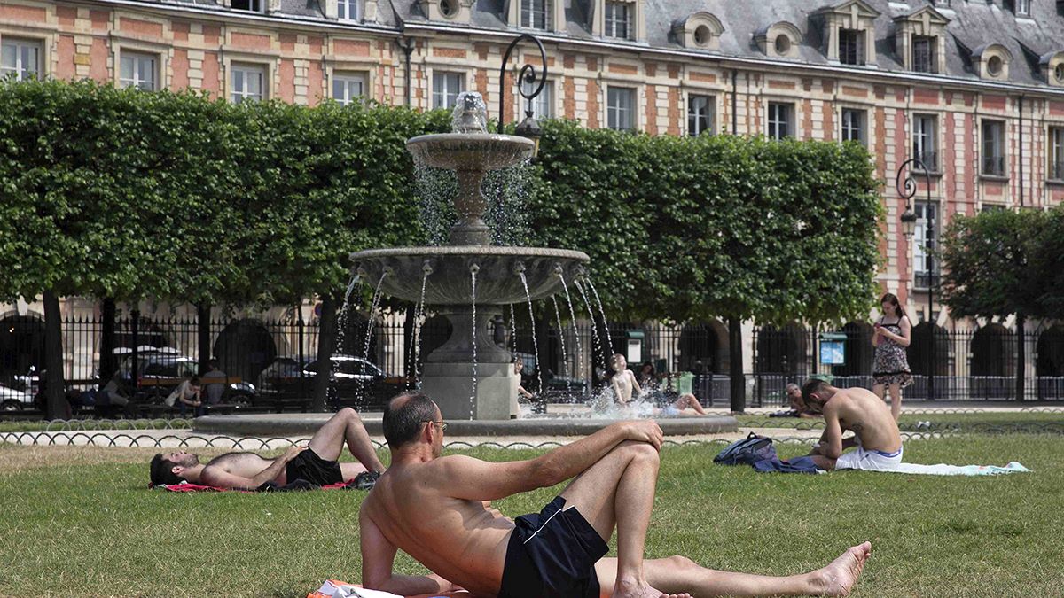 Europe swelters as heatwave grips south and southwest