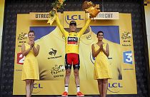 Tour de France: Dennis da record, sua la prima maglia gialla