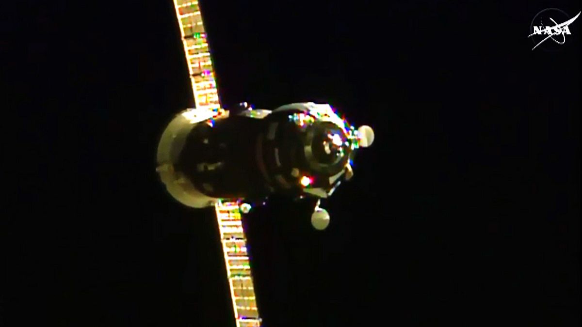 إلتحام مركبة بروغريس الروسية بمحطة الفضاء الدولية بنجاح