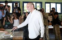 تاکید دوباره وزیر دارایی یونان مبنی بر استعفا از سمت خود در صورت رای "آری"