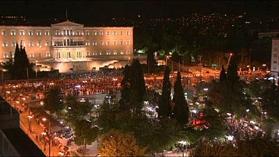 Nach "Nein": Straßenfeiern in Athen