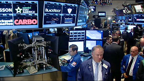 Le "non" grec fait aussi baisser les indices boursiers à Wall Street Le "non" grec fait aussi baisser les indices boursiers à Wall Street