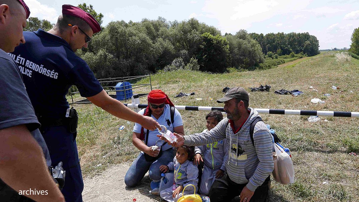 Macaristan meclisinden 'mülteci duvarına' onay