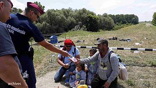 حصارکشی مرز مجارستان با صربستان قانونی شد