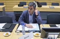 Tsakalotos reveals notes but no new proposals at Eurogroup