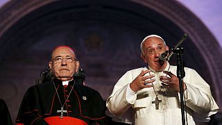 Papa Francis Ekvator'da 1 milyon kişiye seslendi