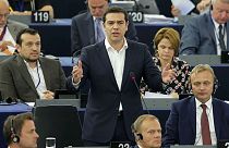 Tsipras aboga por reformas creíbles ante la Eurocámara tras pedir el tercer rescate