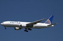 United Airlines obligada a suspender todos sus vuelos por un "error informático"