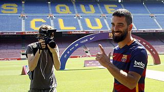Arda Turan es presentado como nuevo jugador del FC Barcelona