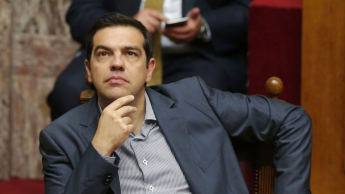 Greek parliament gives Tsipras strong mandate to complete reform negotiations