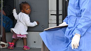 Italy: More than 1,600 migrants brought to shore in two days