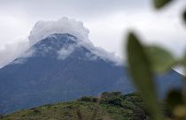 Mehrere Ausbrüche: Mexiko errichtet Sicherheitszone um Vulkan Colima