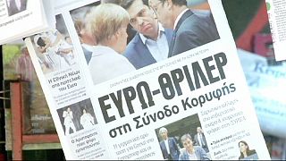 Grecia, Atene accoglie con un misto di delusione e sollievo l'accordo di Bruxelles
