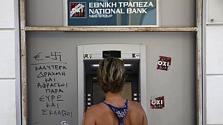 Yunanistan'ı kurtaracak anlaşma: Daha yüksek vergi, daha düşük maaş