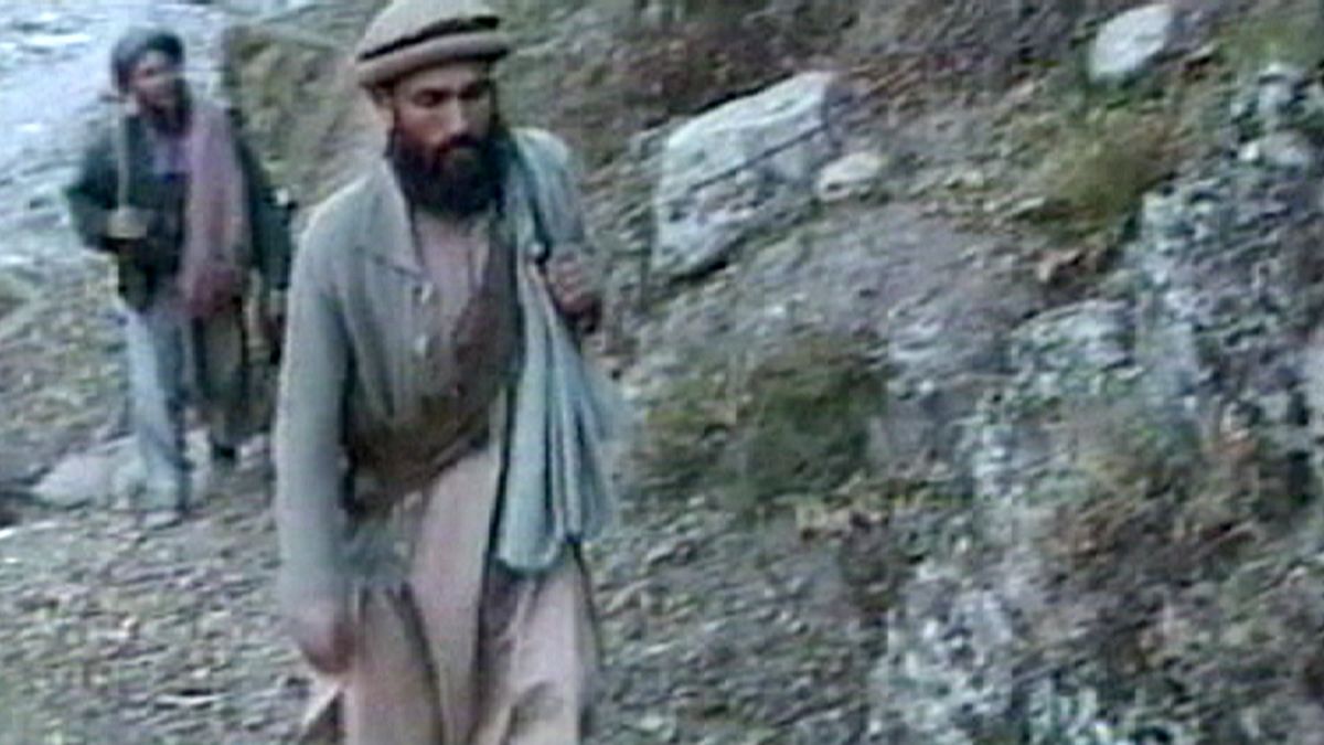 Taliban leader appears to approve peace talks with Afghan government