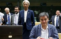 Győztek a görög érvek - tárgyalnak az adósságról