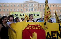 Grécia: Protestos em frente ao Parlamento