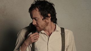 Quiet 'Cannonball' - Damien Rice overwhelms Lyon crowd