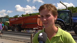 Angry French farmers compare themselves to Greece