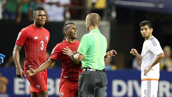 México accede a la final de la Gold Cup gracias a dos polémicos penaltis México accede a la final de la Gold Cup gracias a dos polémicos penaltis